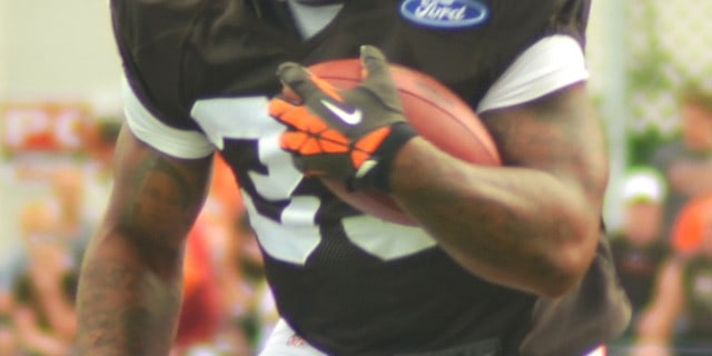 Trent Richardson traded to Colts